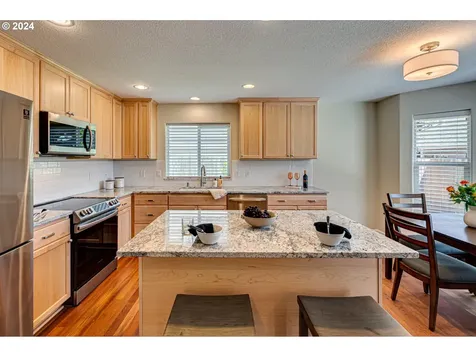 16017 Ne 79th Way Vancouver WA 98682