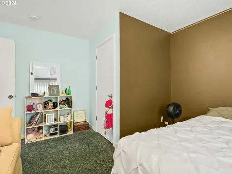1025 E 1st Street Yamhill OR 97148