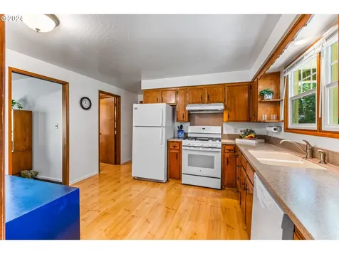 796 SW Mill Street Dallas OR 97338