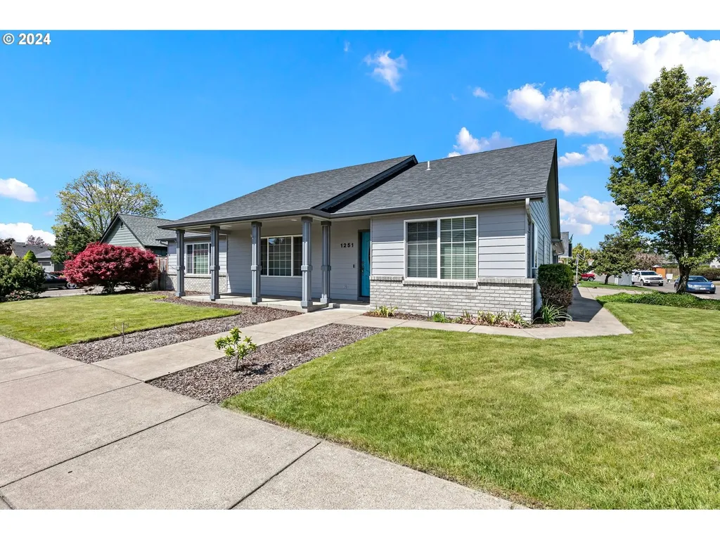 1251 Frogs Leap Lane Eugene OR 97404