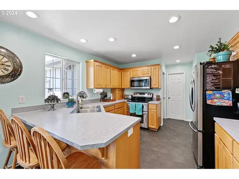 1251 Frogs Leap Lane Eugene OR 97404