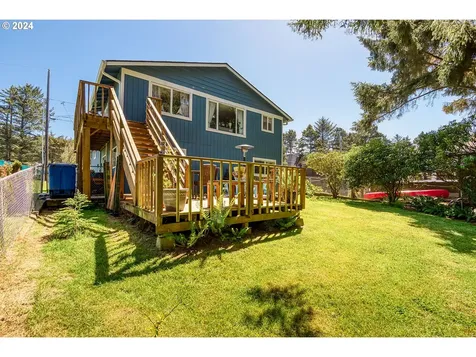 435 Se Inlet Avenue Lincoln City OR 97367