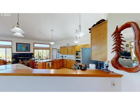 16709 Crown Terrace Road Brookings OR 97415