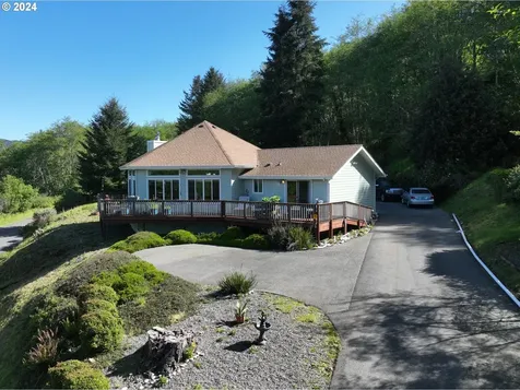 16709 Crown Terrace Road Brookings OR 97415