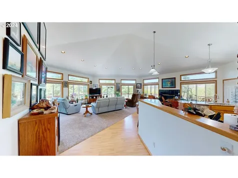 16709 Crown Terrace Road Brookings OR 97415