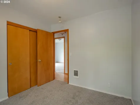 1562 S Ivy Street Cornelius OR 97113