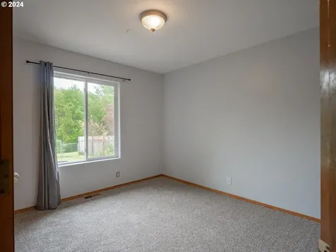 1562 S Ivy Street Cornelius OR 97113