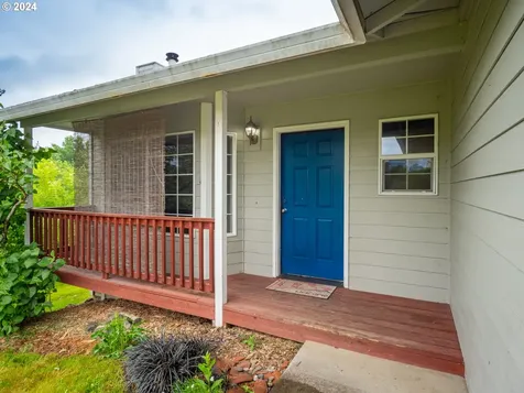 1562 S Ivy Street Cornelius OR 97113