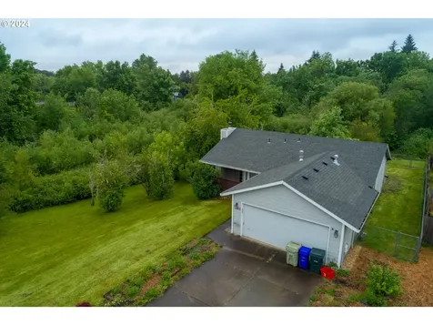 1562 S Ivy Street Cornelius OR 97113