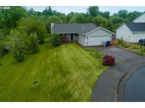 1562 S Ivy Street Cornelius OR 97113