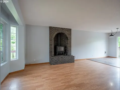 1562 S Ivy Street Cornelius OR 97113