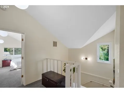 1242 NW Hillcrest Drive Corvallis OR 97330