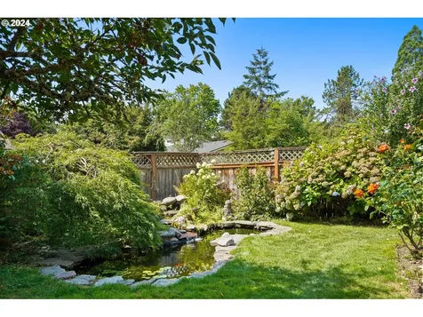 1242 NW Hillcrest Drive Corvallis OR 97330