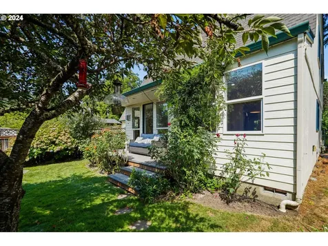 1242 NW Hillcrest Drive Corvallis OR 97330