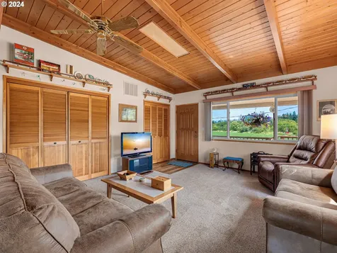16295 Mcdonald Road Nehalem OR 97131