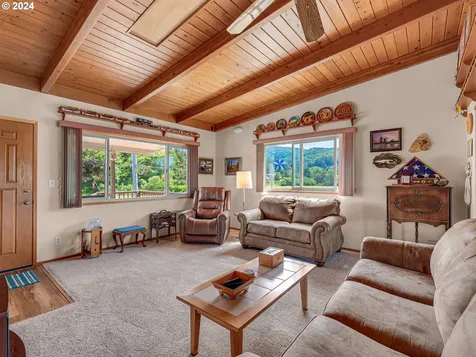 16295 Mcdonald Road Nehalem OR 97131