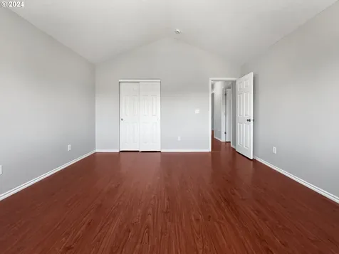 4568 Se 21st Terrace Gresham OR 97080
