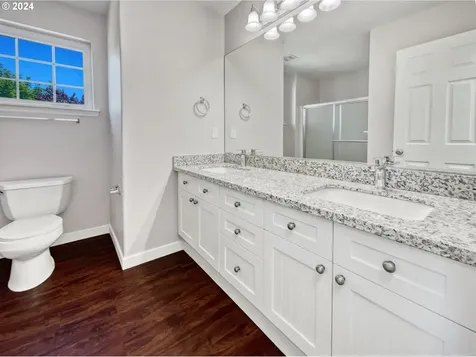 4568 Se 21st Terrace Gresham OR 97080