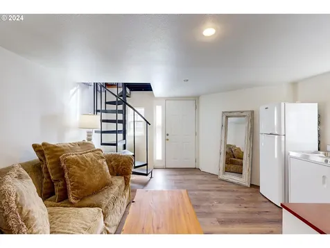 1221 Nw Despain Avenue Pendleton OR 97801