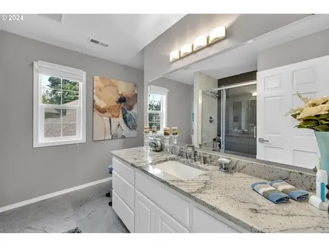13512 SE 26th Circle Vancouver WA 98683