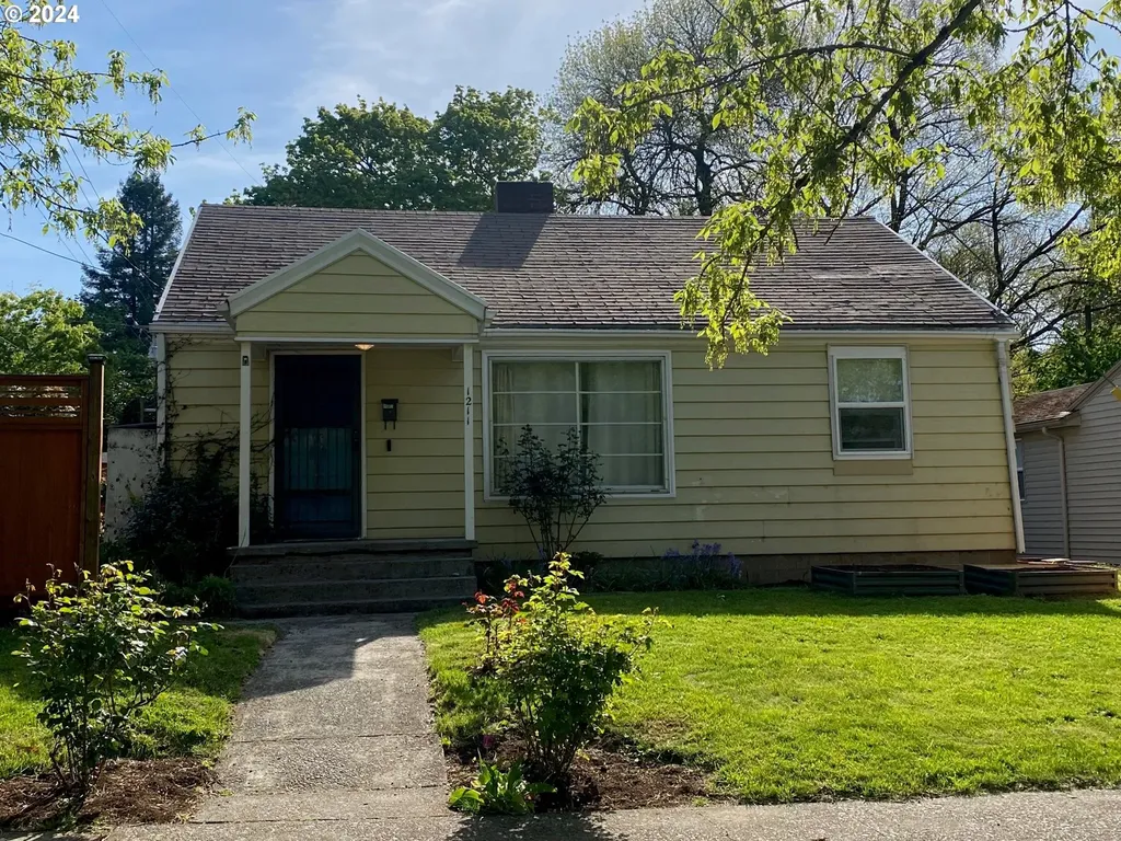 1211 Z Street Vancouver WA 98661
