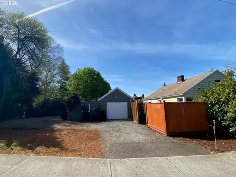 1211 Z Street Vancouver WA 98661