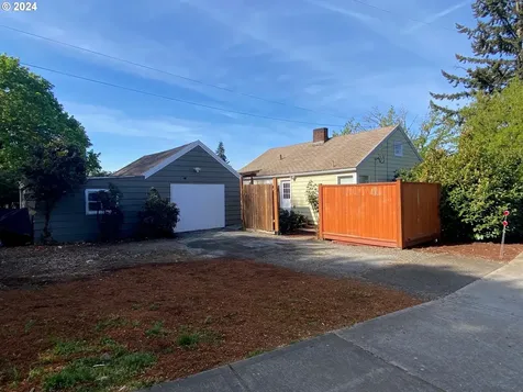 1211 Z Street Vancouver WA 98661