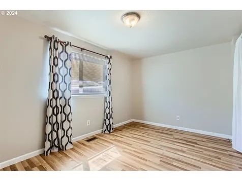 6620 Se 80th Avenue Portland OR 97206