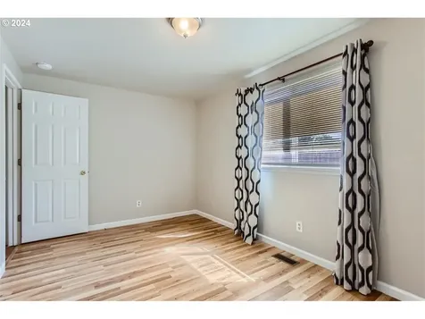 6620 Se 80th Avenue Portland OR 97206