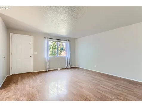 6620 Se 80th Avenue Portland OR 97206