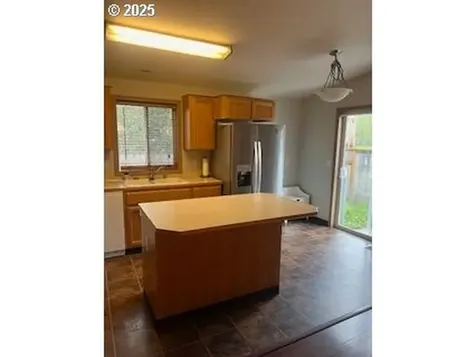 1972 Meadowood Loop Woodland WA 98674