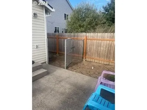 1972 Meadowood Loop Woodland WA 98674