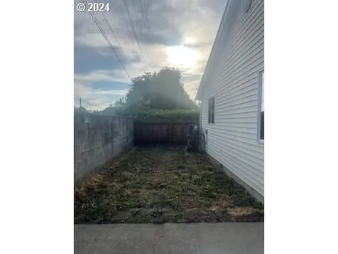 1972 Meadowood Loop Woodland WA 98674