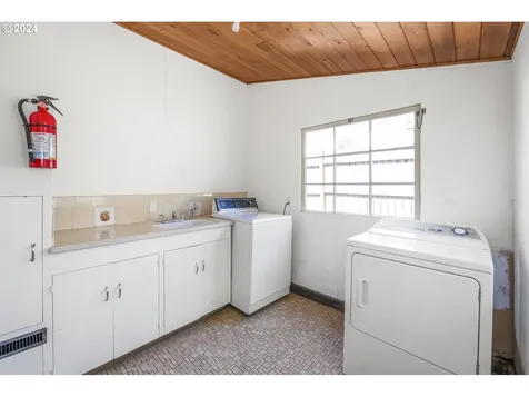 5744 N Mississippi Avenue Portland OR 97217