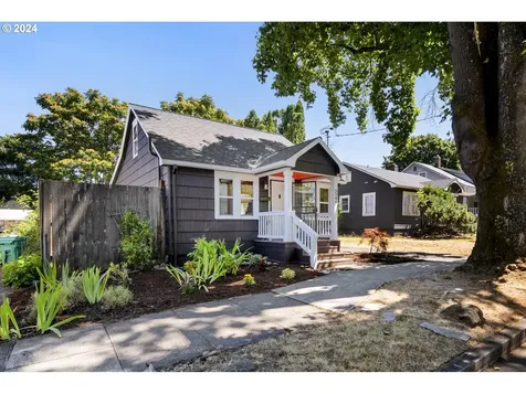 5744 N Mississippi Avenue Portland OR 97217