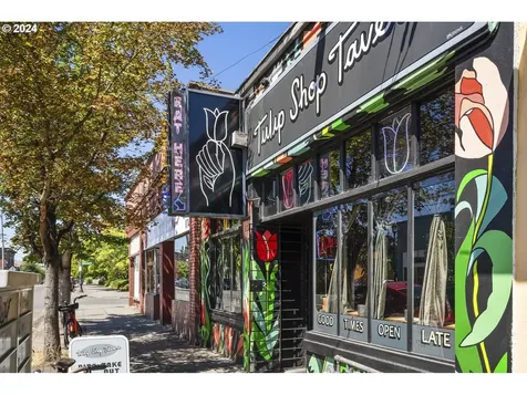 5744 N Mississippi Avenue Portland OR 97217