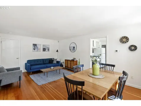 5744 N Mississippi Avenue Portland OR 97217