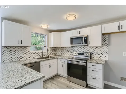 3944 SE 154th Place Portland OR 97236