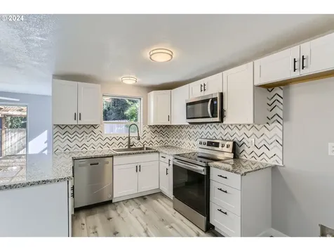 3944 SE 154th Place Portland OR 97236