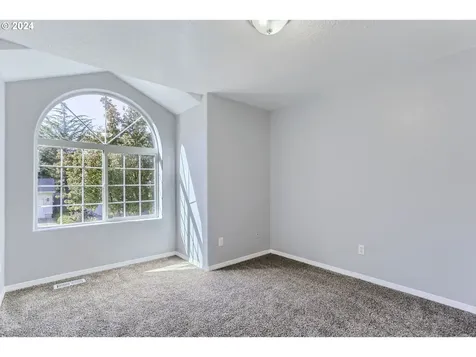 3944 SE 154th Place Portland OR 97236