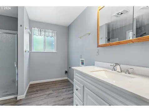 1215 NW 189th Street Ridgefield WA 98642