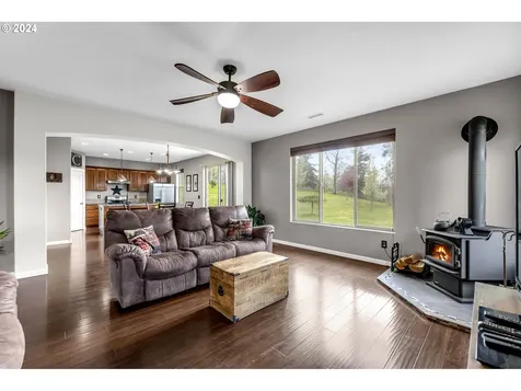 182 Lookout Drive Washougal WA 98671