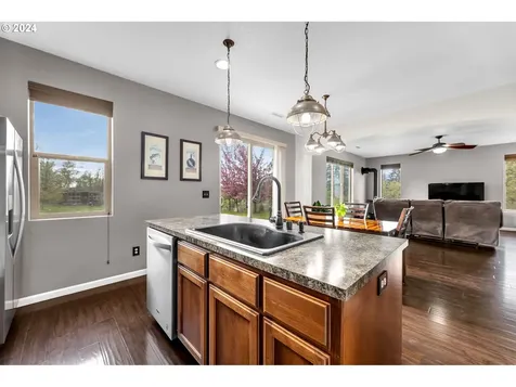 182 Lookout Drive Washougal WA 98671