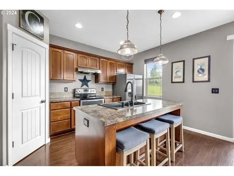 182 Lookout Drive Washougal WA 98671