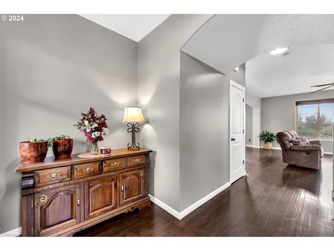 182 Lookout Drive Washougal WA 98671