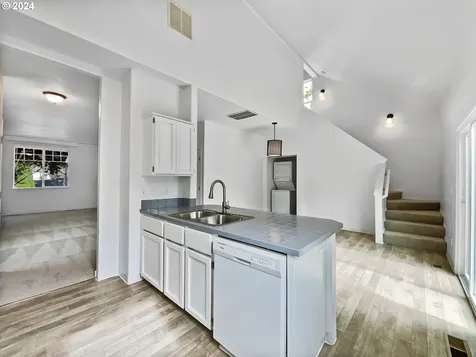 5098 Sw 175th Avenue Beaverton OR 97078