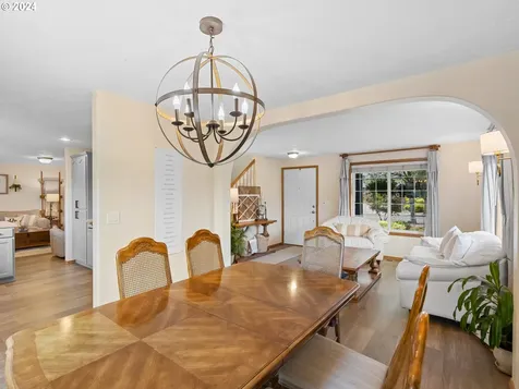 13070 Carmelita Place Oregon City OR 97045