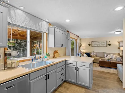 13070 Carmelita Place Oregon City OR 97045