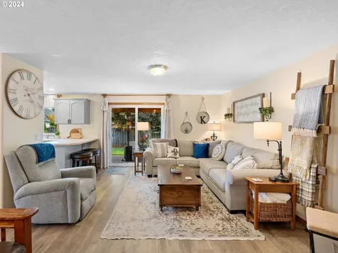 13070 Carmelita Place Oregon City OR 97045