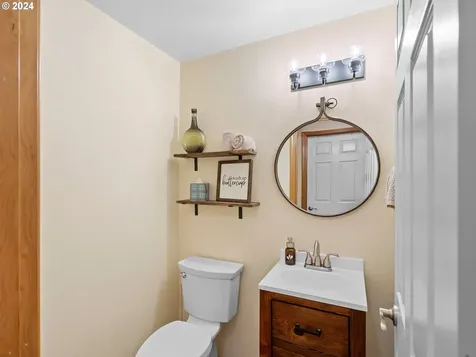 13070 Carmelita Place Oregon City OR 97045